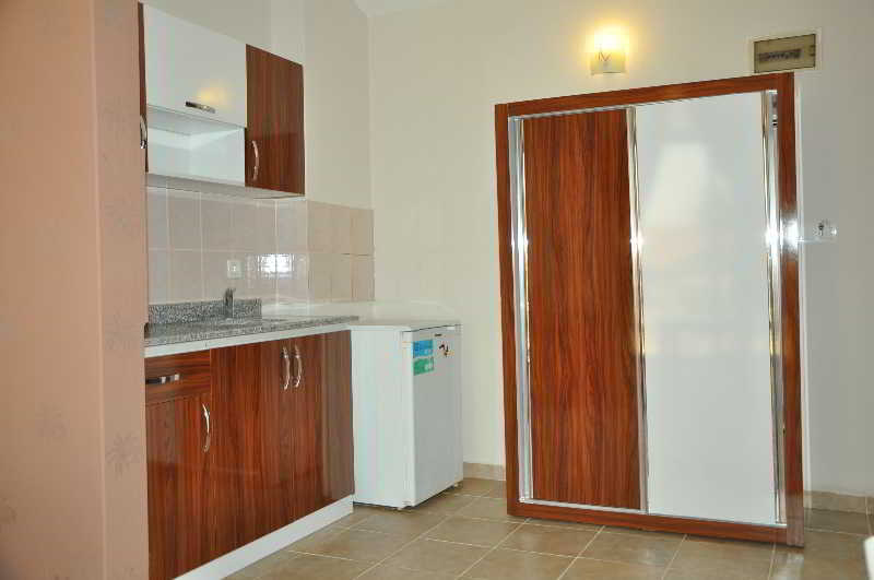Almila Side Suite Hotel Екстер'єр фото
